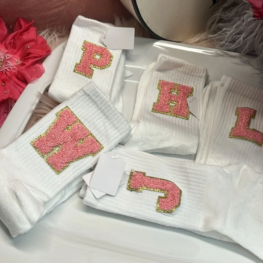 🎀GIRLS VARSITY LETTER SOCKS - Picture 5 of 5